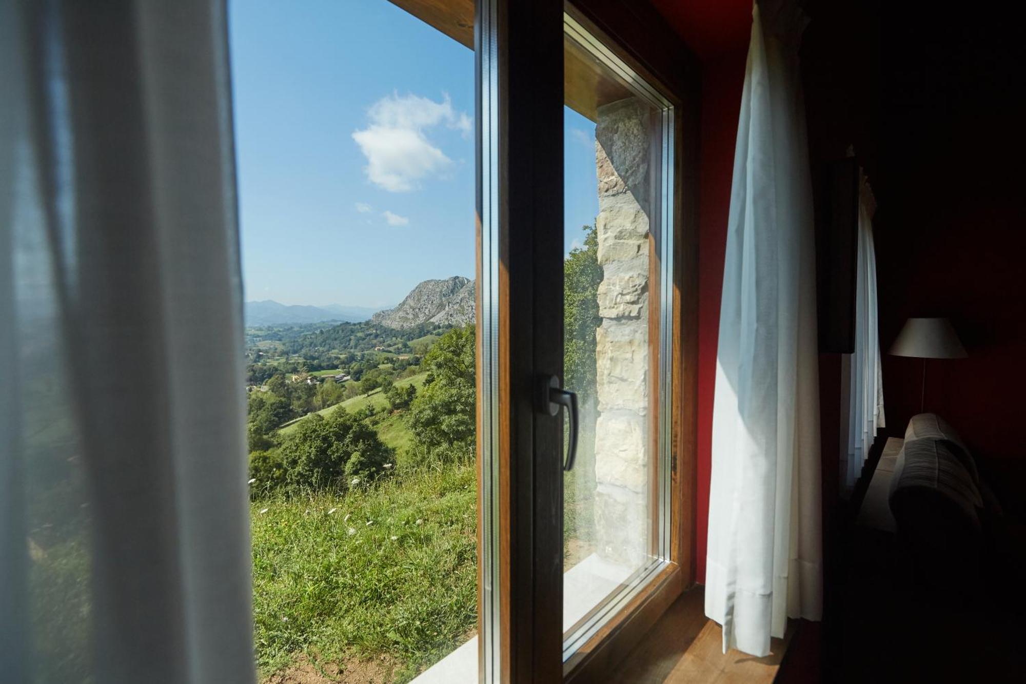 Apartamentos Rurales Casa La Piedra Collía Exteriér fotografie