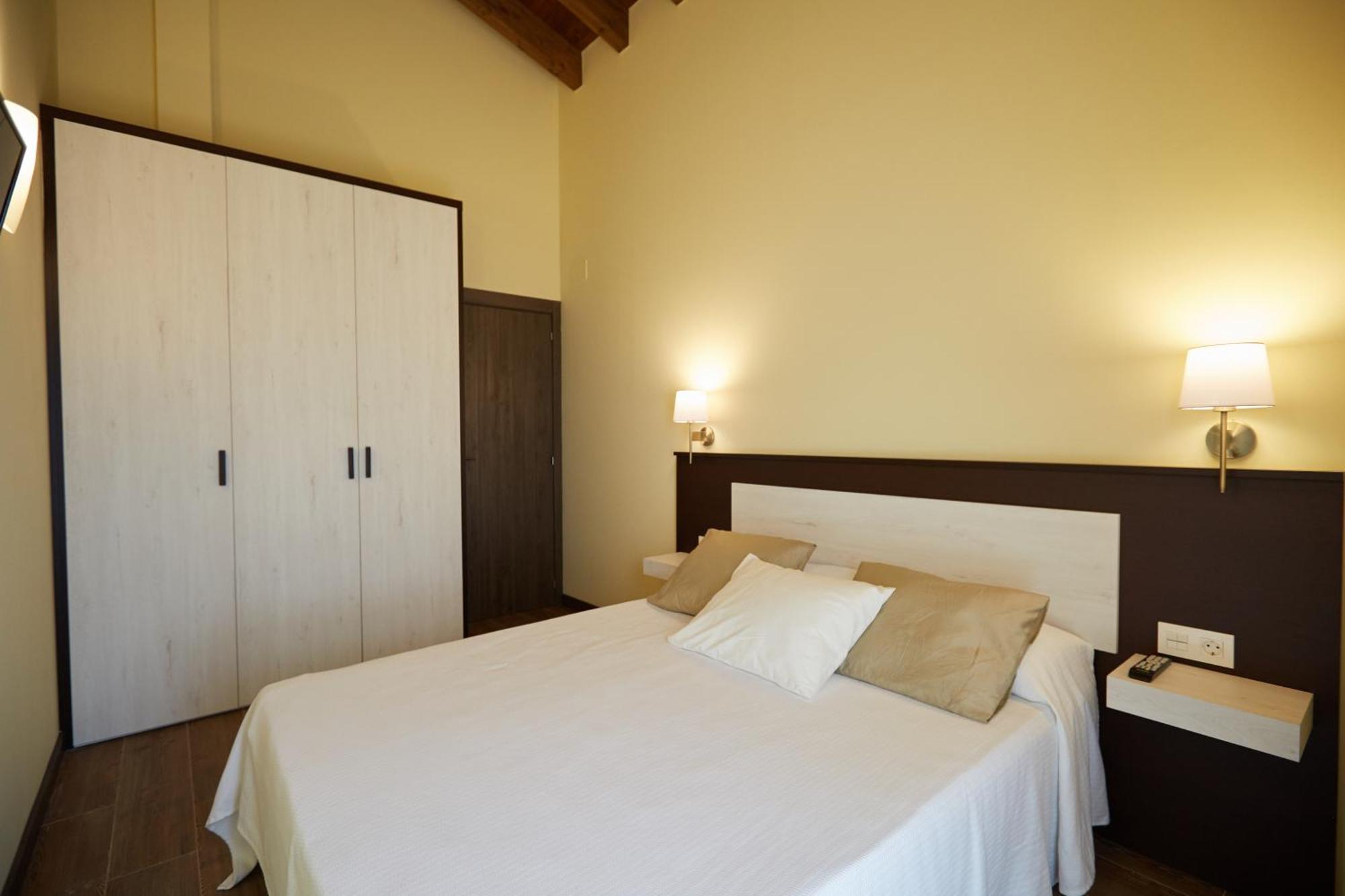 Apartamentos Rurales Casa La Piedra Collía Exteriér fotografie